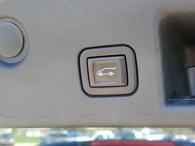 Used 2021 Chevrolet Equinox LT FWD image 9