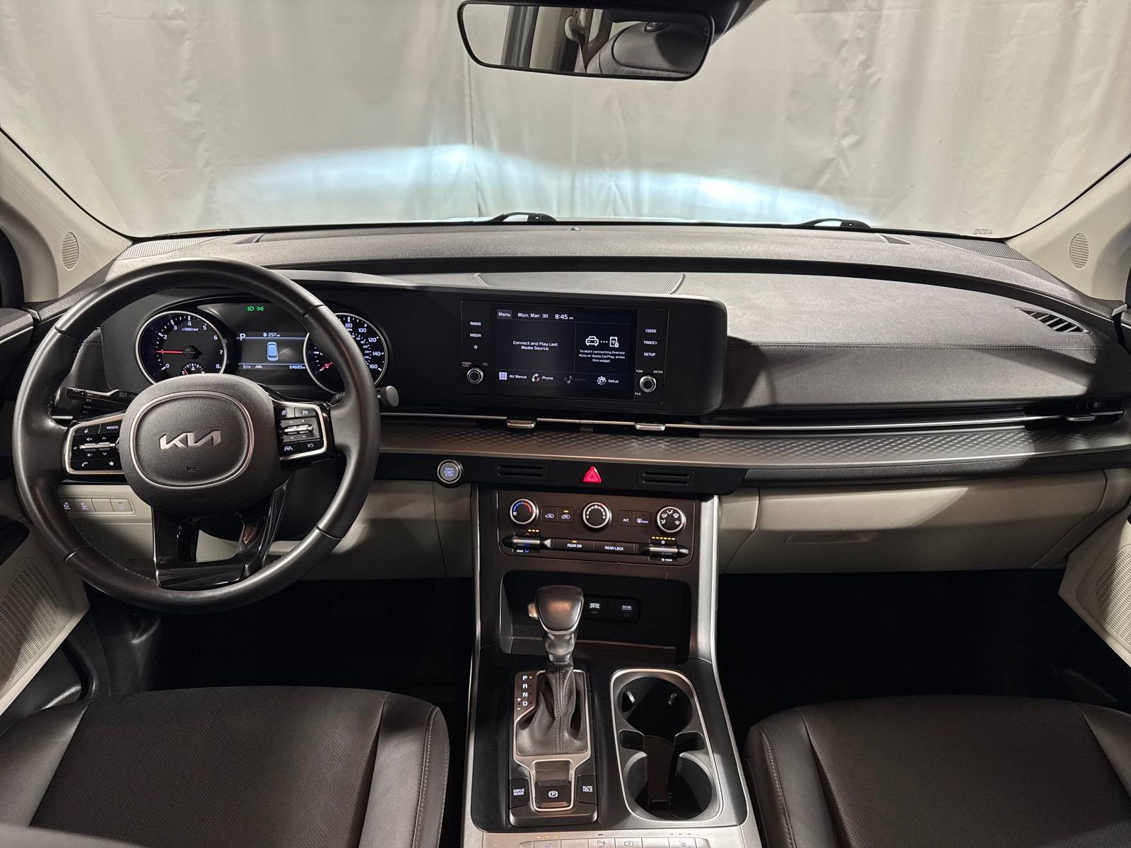 Certified 2022 Kia Carnival LX w/ Paint Protection Package image 5