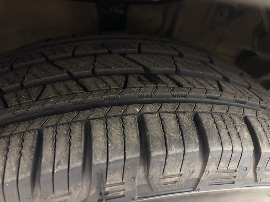 Used 2015 Toyota Highlander XLE image 10