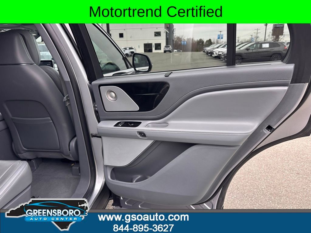 Used 2020 Lincoln Aviator Reserve w/ Equipment Group 202A image 19