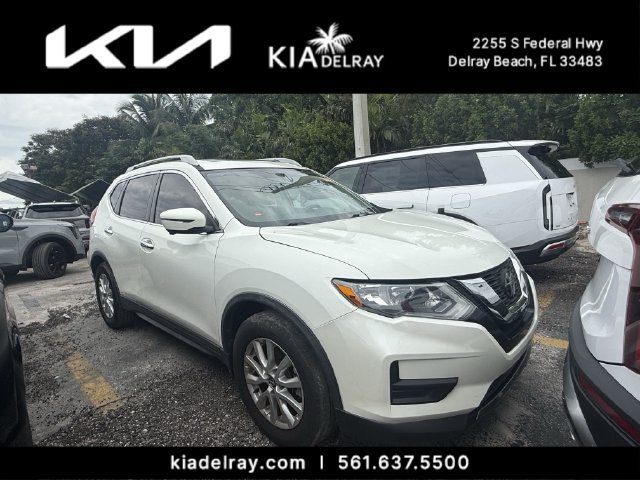 Used 2018 Nissan Rogue SV w/ Sun & Sound Touring Package