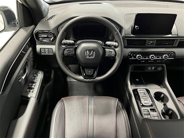 New 2025 Honda Pilot Black Edition image 13