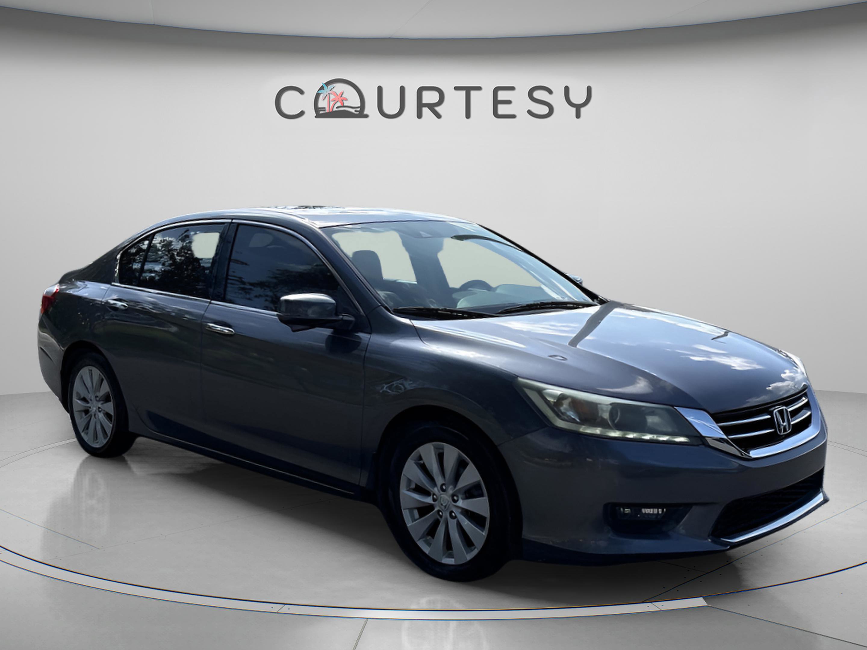 Used 2015 Honda Accord EX-L image 9