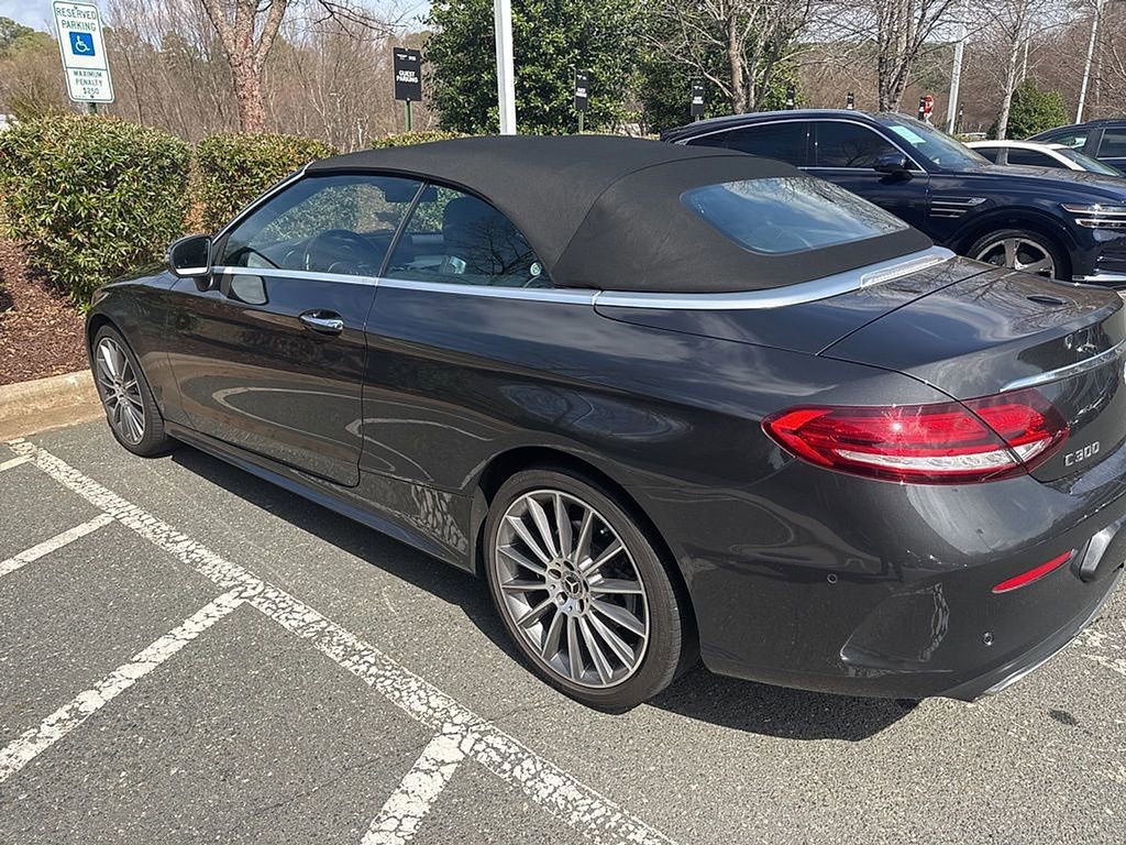 Used 2021 Mercedes-Benz C 300 4MATIC Cabriolet image 4