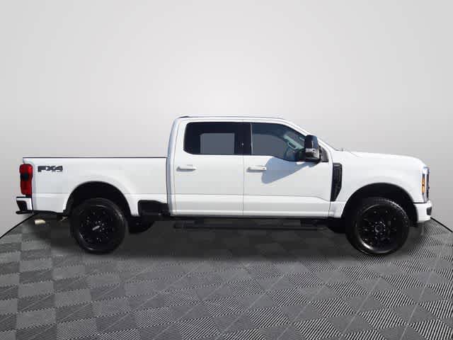 Used 2024 Ford F250 Lariat w/ Black Appearance Package AWD/4WD image 4