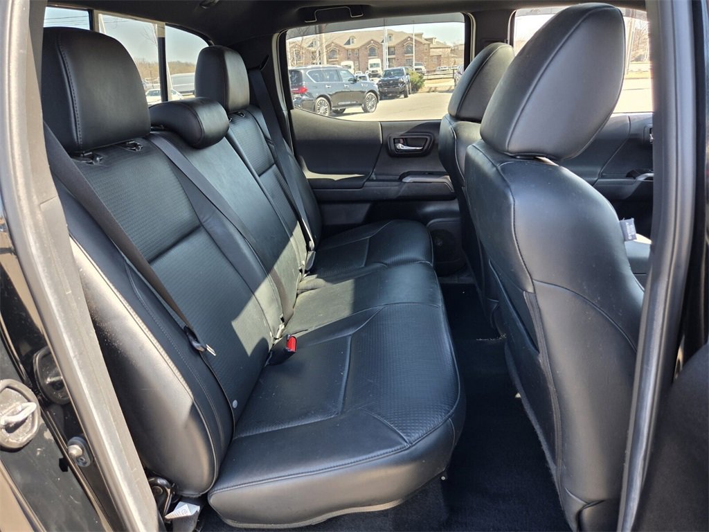 Used 2023 Toyota Tacoma TRD Sport w/ TRD Premium Sport Package image 11