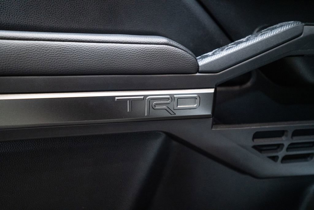 Certified 2024 Toyota Tacoma TRD Off-Road image 23