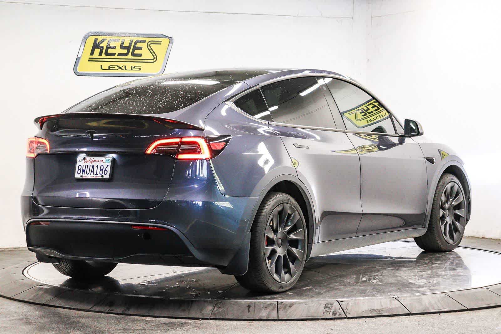 Used 2021 Tesla Model Y Long Range AWD/4WD image 4