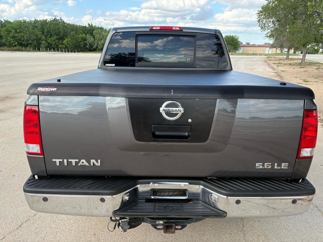 Used 2005 Nissan Titan LE w/ (T01) Tow Pkg RWD image 14