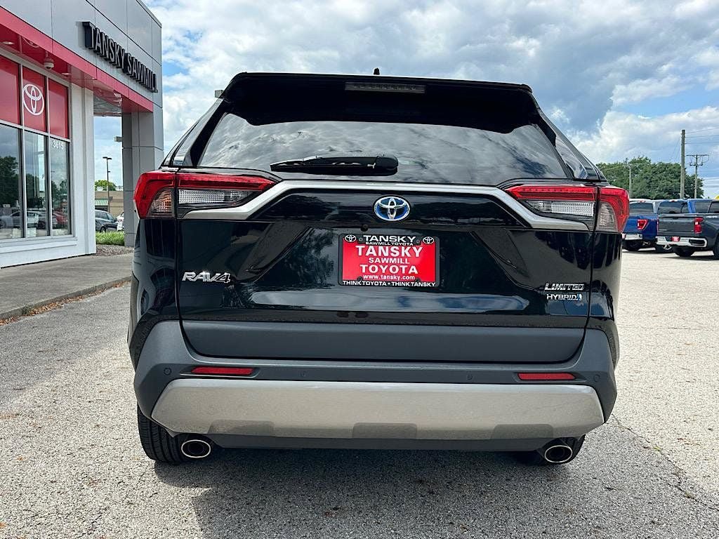 Certified 2023 Toyota RAV4 Limited w/ Limited Grade Weather Package AWD/4WD image 4