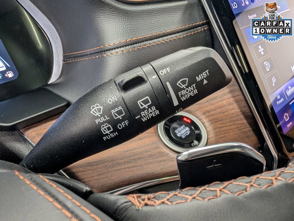 Used 2025 Jeep Grand Cherokee Summit w/ Adv Protech Group IV AWD/4WD image 19