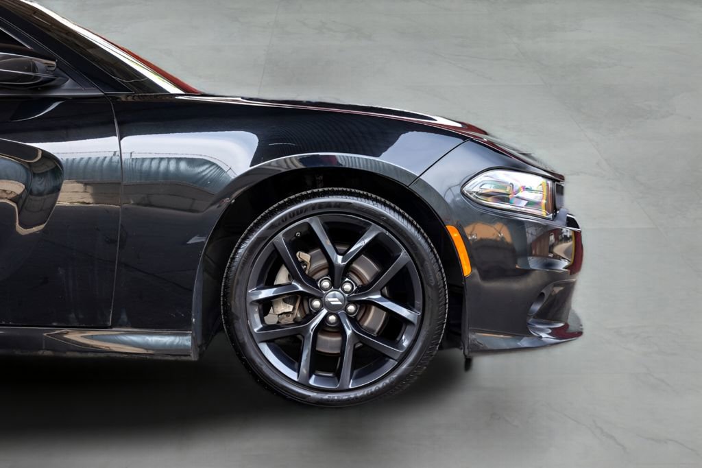 Used 2022 Dodge Charger GT w/ Blacktop Package RWD image 10