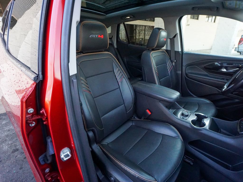Used 2022 GMC Terrain AT4 w/ Infotainment Package II image 32
