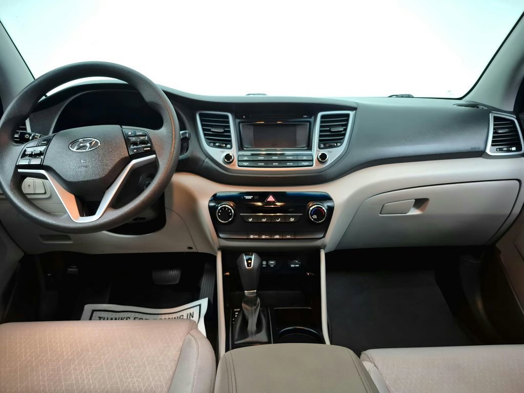 Used 2017 Hyundai Tucson SE FWD image 25