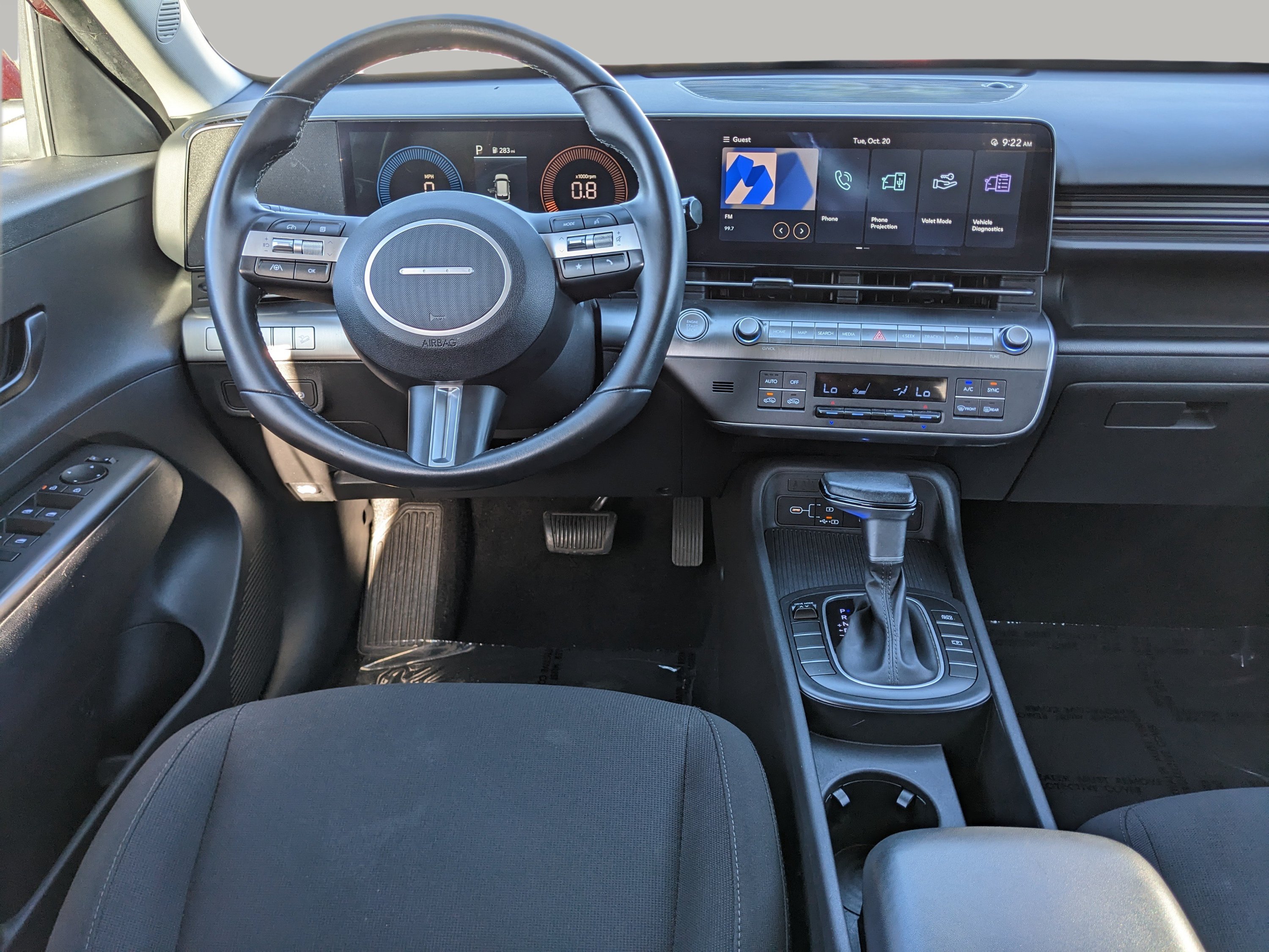 Used 2024 Hyundai Kona SEL FWD image 13