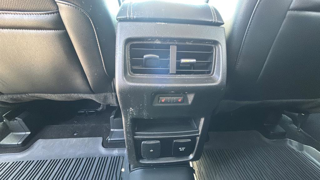 Used 2020 Ford Edge Titanium w/ Equipment Group 301A image 11