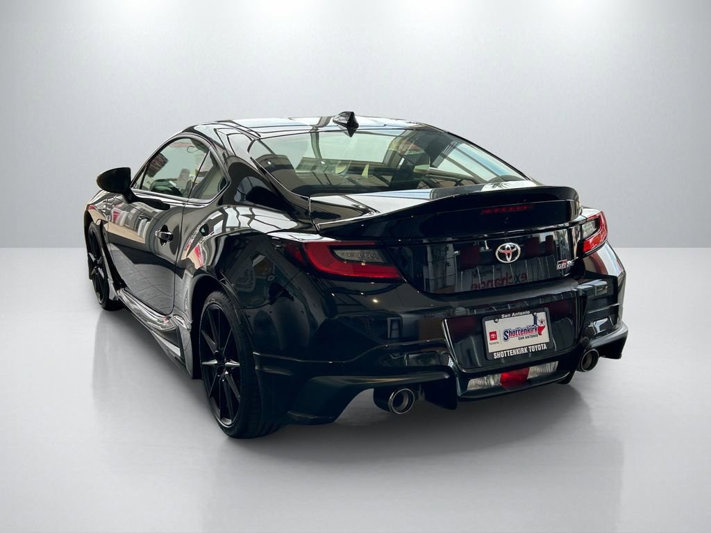 New 2026 Toyota GR86 Premium RWD image 7