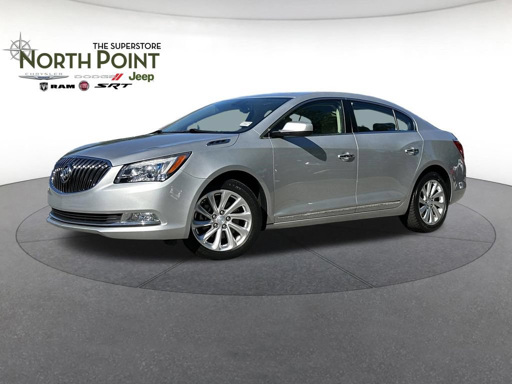 Used 2015 Buick LaCrosse FWD image 1