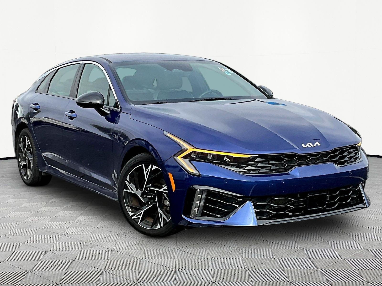 Used 2025 Kia K5 GT-Line FWD image 3