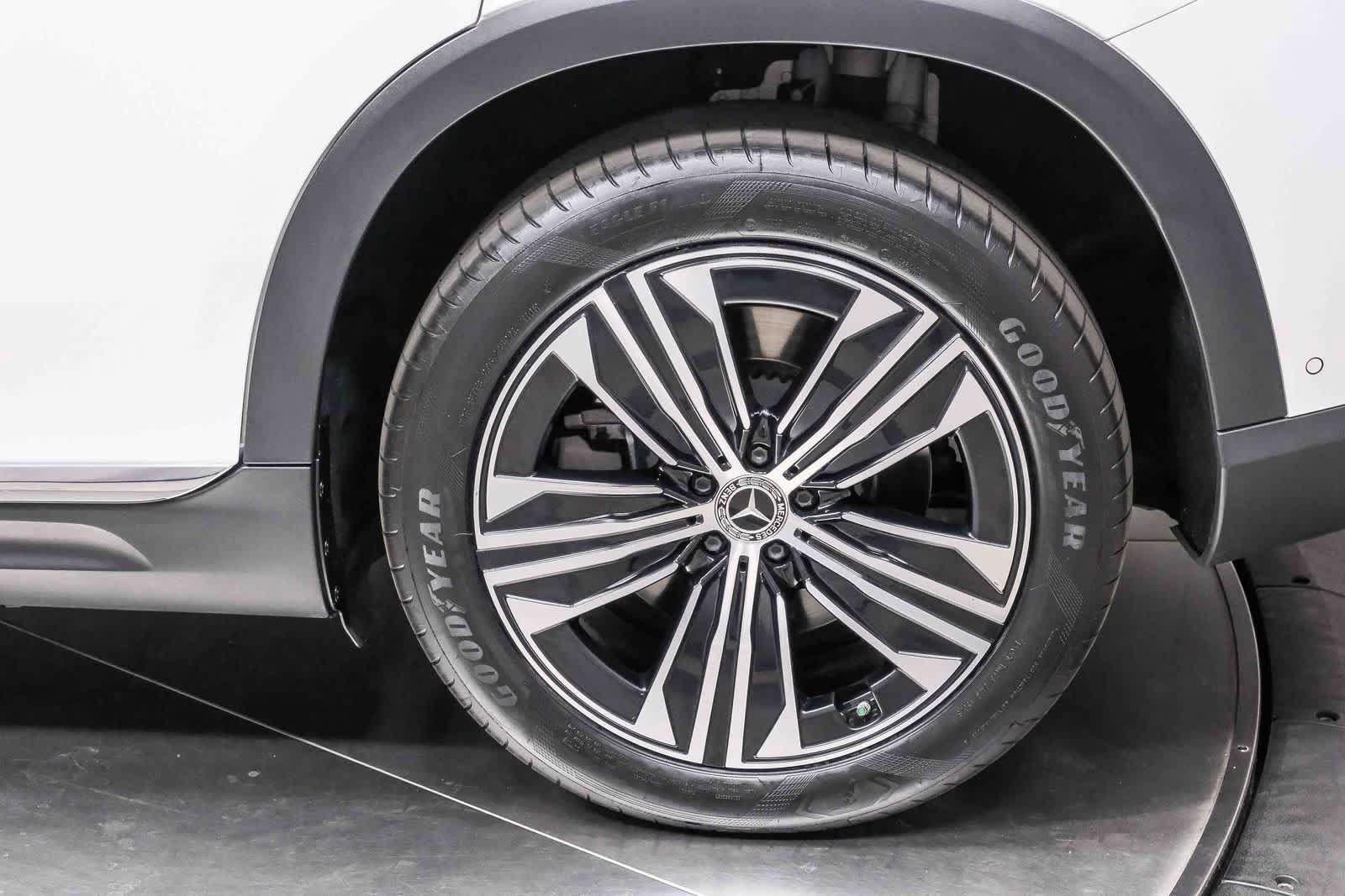 Certified 2023 Mercedes-Benz EQS 450+ SUV image 9