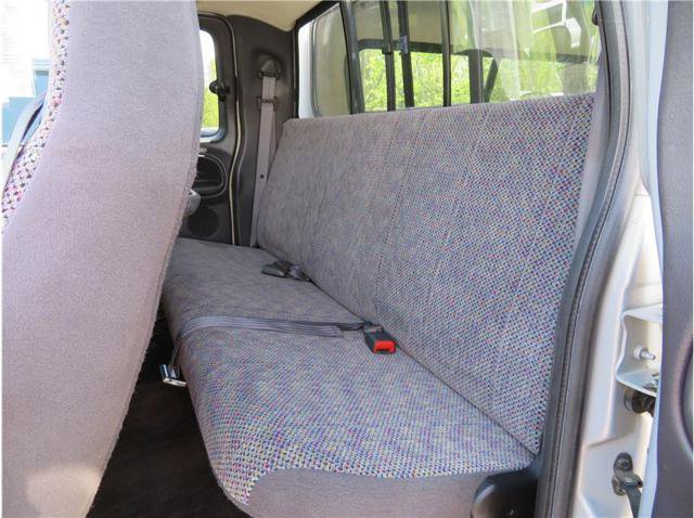 Used 1999 Dodge Ram 1500 Truck 4x4 Quad Cab image 17