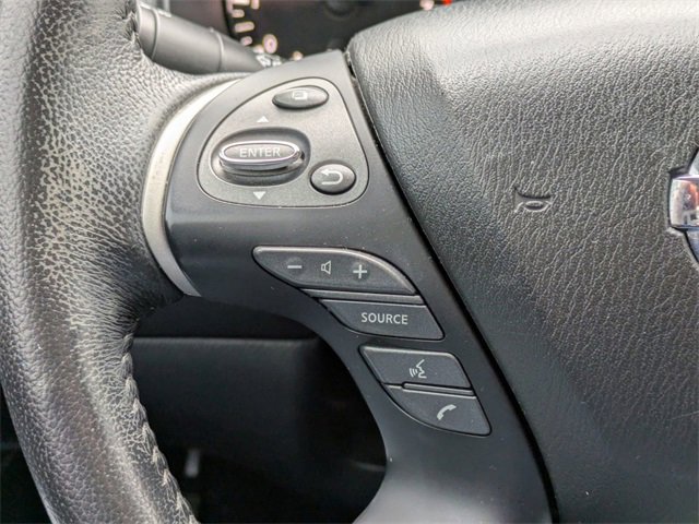 Used 2020 Nissan Pathfinder SV image 28