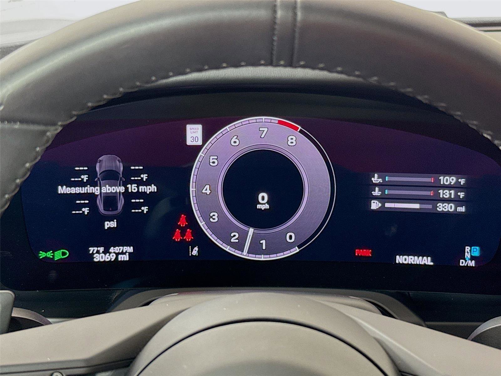 Used 2025 Porsche 911 Carrera image 12