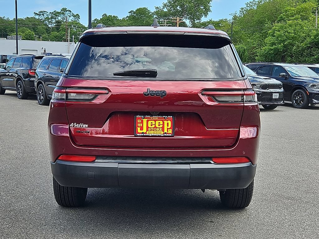 Certified 2025 Jeep Grand Cherokee L Altitude AWD/4WD image 6