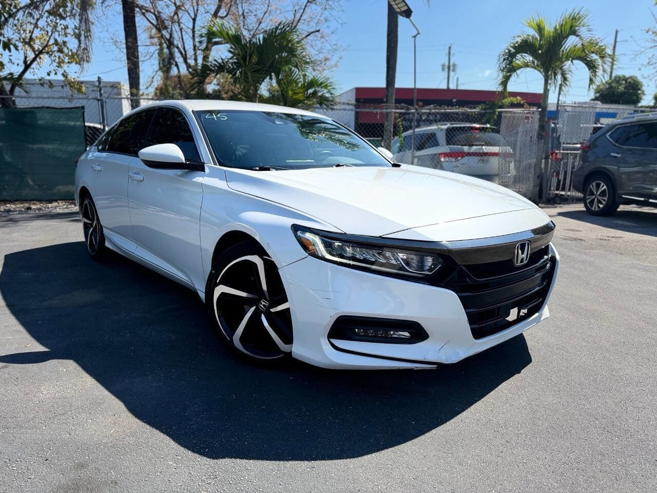 Used 2020 Honda Accord Sport image 4