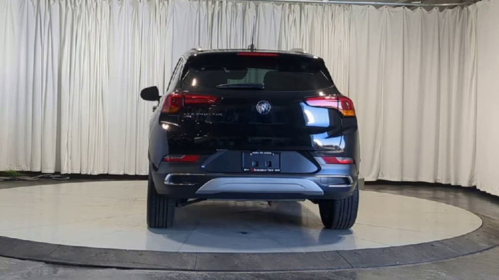 Used 2023 Buick Encore GX Essence w/ Experience Buick Package image 9