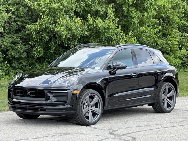 New 2025 Porsche Macan