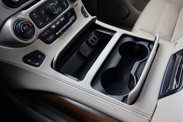 Used 2019 GMC Yukon Denali w/ Denali Ultimate Package image 12