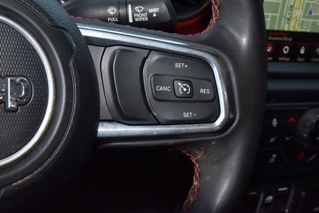 Used 2023 Jeep Gladiator Rubicon w/ Cold Weather Group AWD/4WD image 25