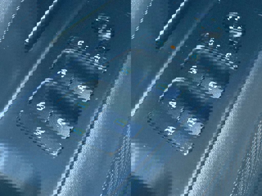 Used 2025 Hyundai Elantra N image 16