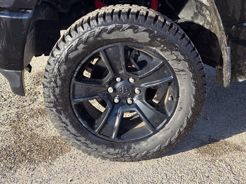 Used 2022 RAM 1500 Big Horn AWD/4WD image 11