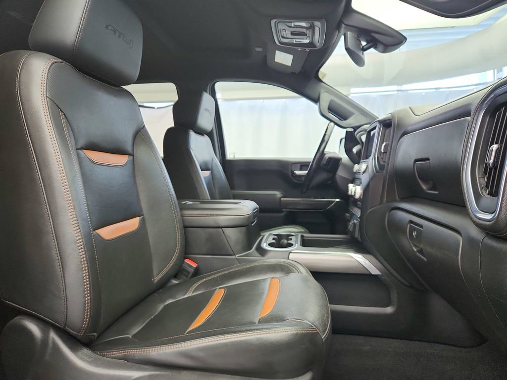 Used 2020 GMC Sierra 1500 AT4 w/ AT4 Carbonpro Edition image 24