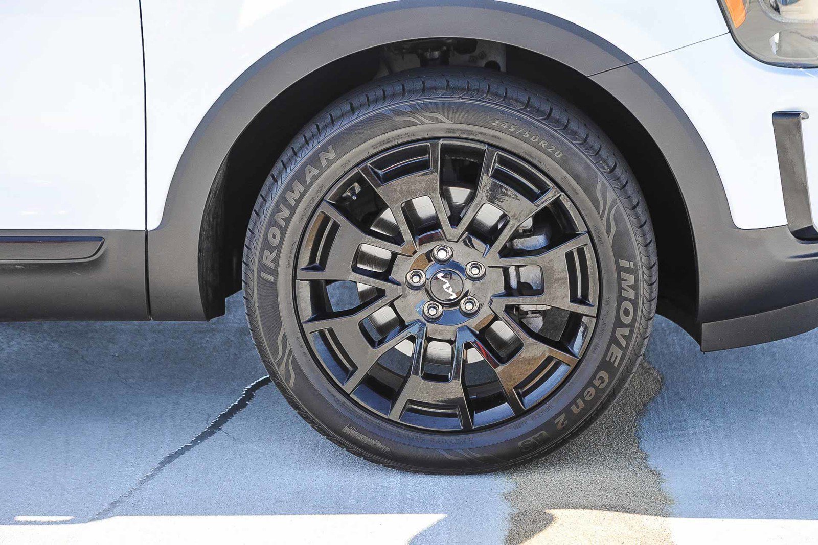 Used 2022 Kia Telluride SX w/ SX Prestige Package image 10