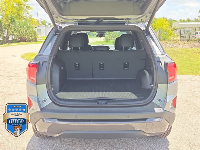 New 2027 GMC Terrain Elevation w/ Elevation Premium Package FWD image 5