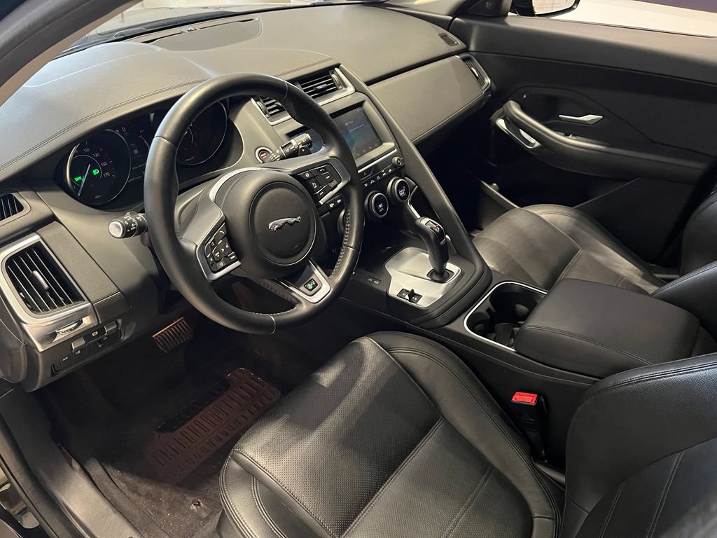 Used 2020 Jaguar E-PACE AWD/4WD image 21