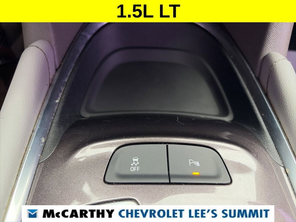 Used 2018 Chevrolet Malibu LT w/ Driver Confidence Package FWD image 10