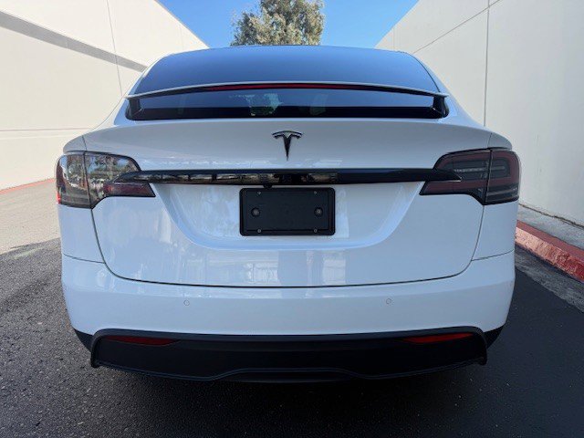 Used 2022 Tesla Model X image 9