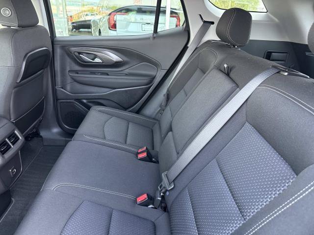 Used 2023 GMC Terrain SLE FWD image 22