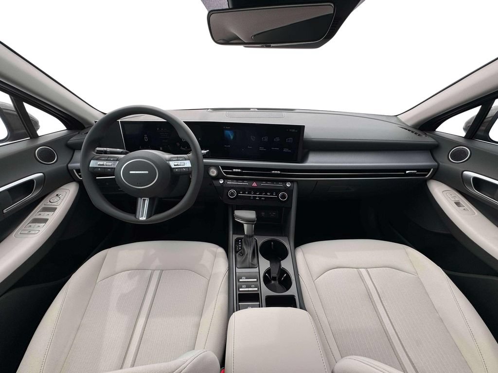 New 2026 Hyundai Sonata SE FWD image 13