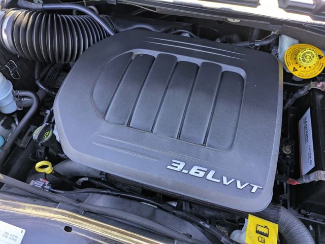 Used 2017 Dodge Grand Caravan SXT w/ Blacktop Package image 30