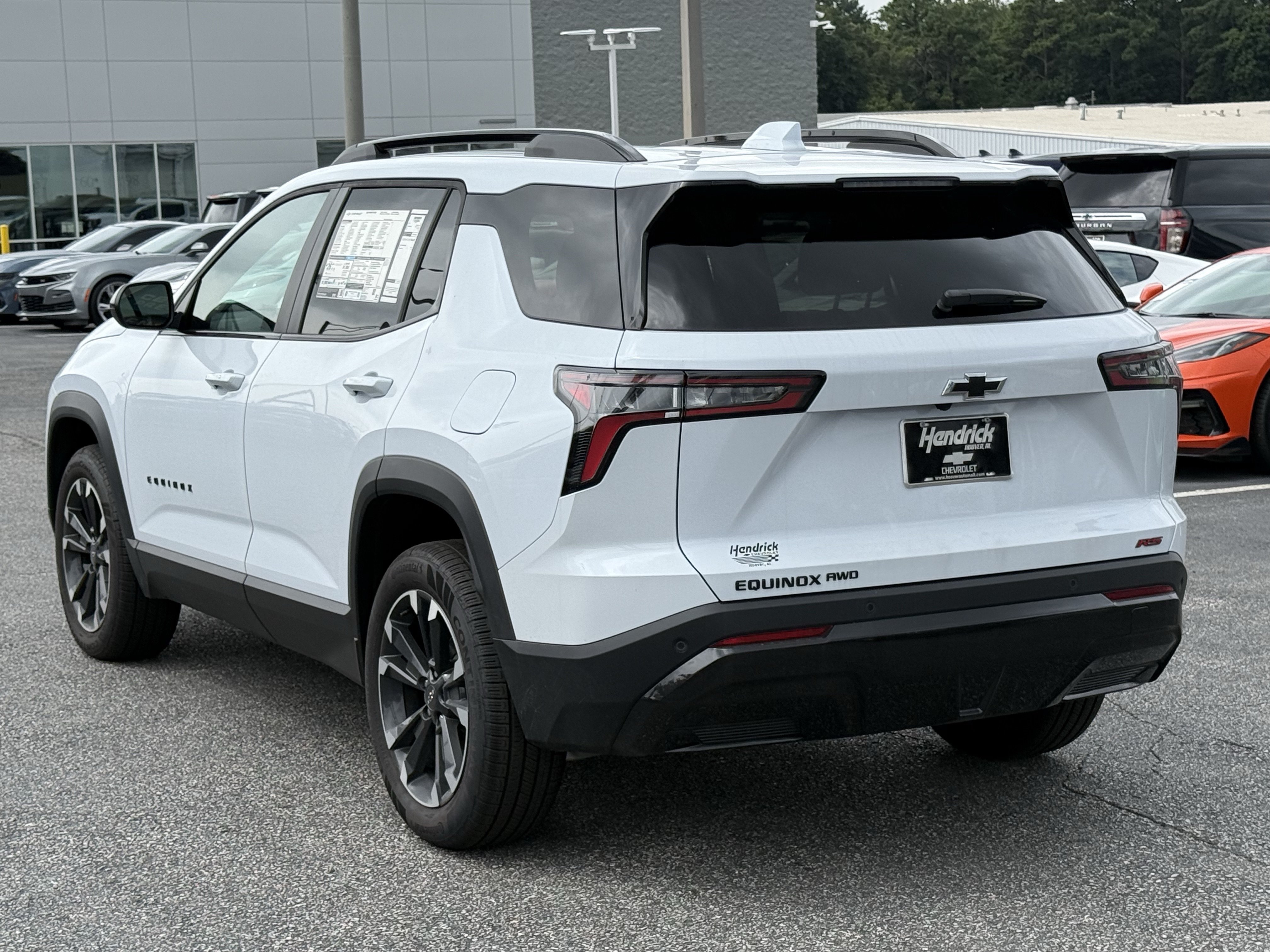 New 2026 Chevrolet Equinox RS w/ Convenience Package III AWD/4WD image 8