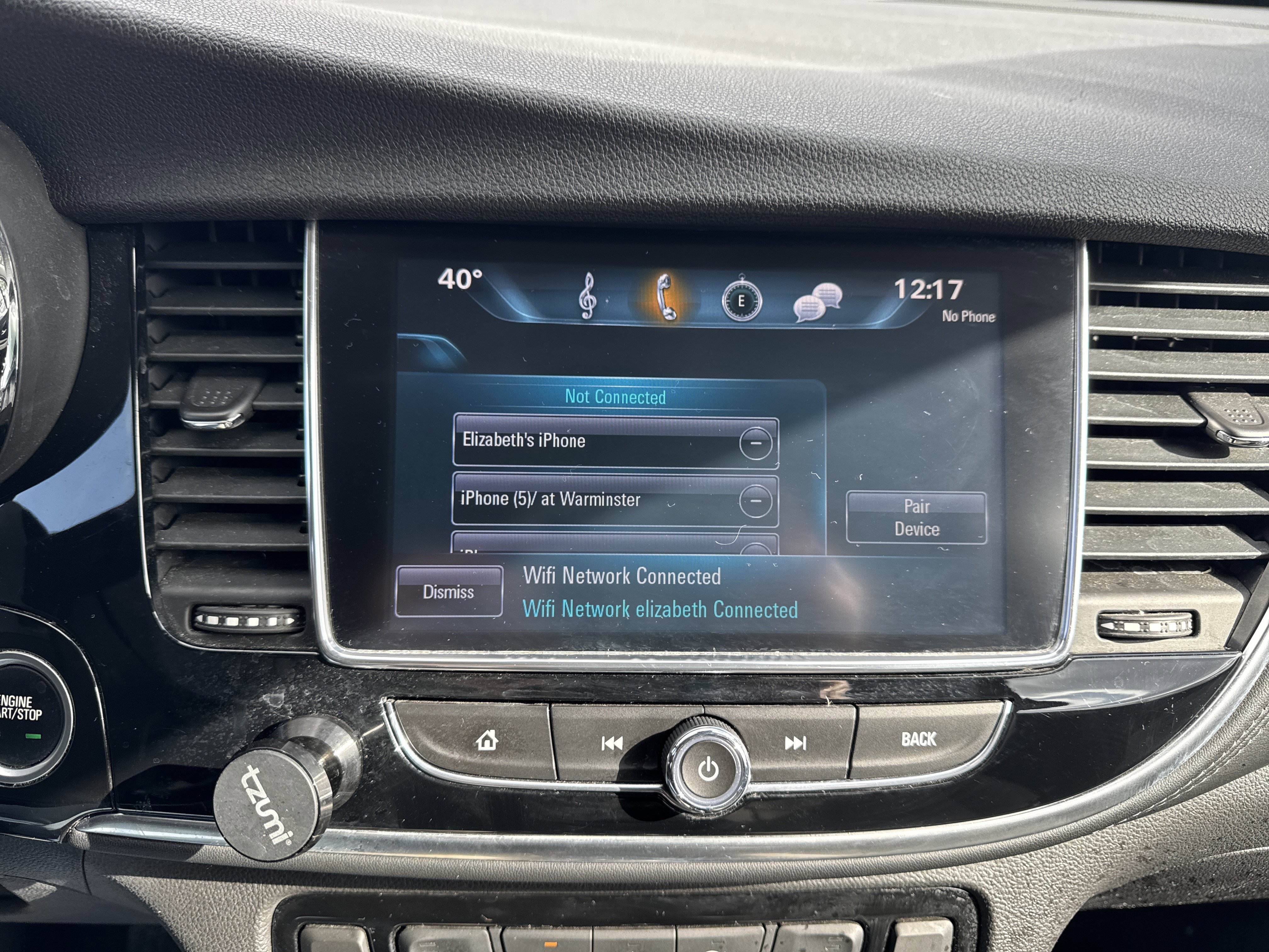 Used 2019 Buick Encore Essence w/ Safety Package II image 18