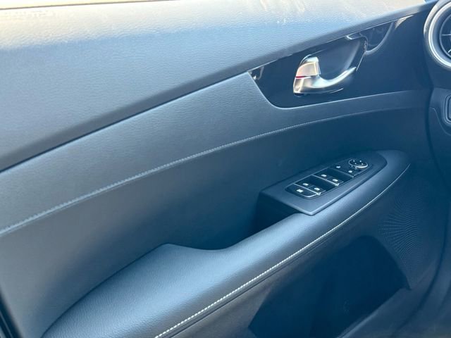 Certified 2024 Kia Forte GT-Line image 33