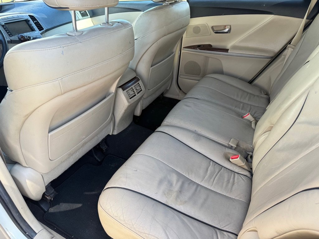 Used 2010 Toyota Venza w/ Premium Pkg #2 image 14