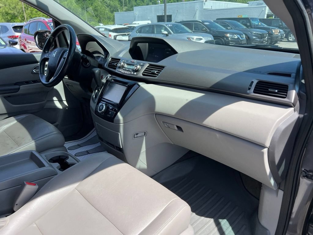 Used 2015 Honda Odyssey EX-L image 29