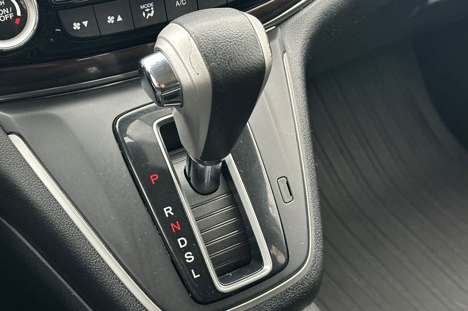 Used 2016 Honda CR-V EX-L image 23